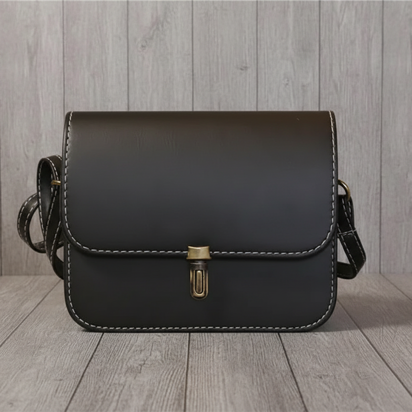 Small Messenger Bag Black